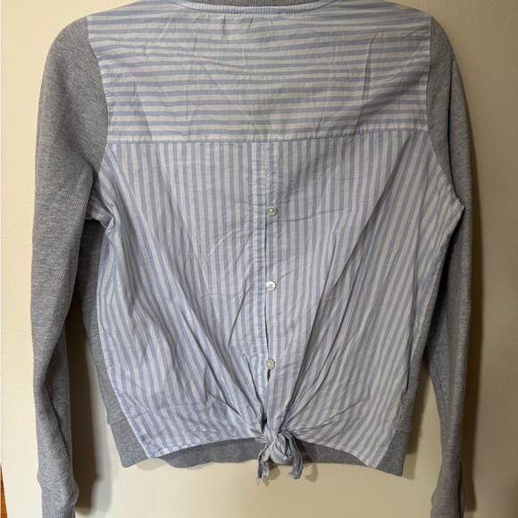 Multi texture J. Crew Sweatshirt in XXS (but fits like XS/S) - Picture 3 of 4
